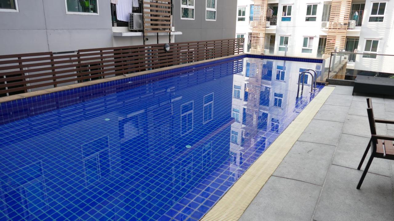 Sundowner Sukhumvit Banguecoque Exterior foto